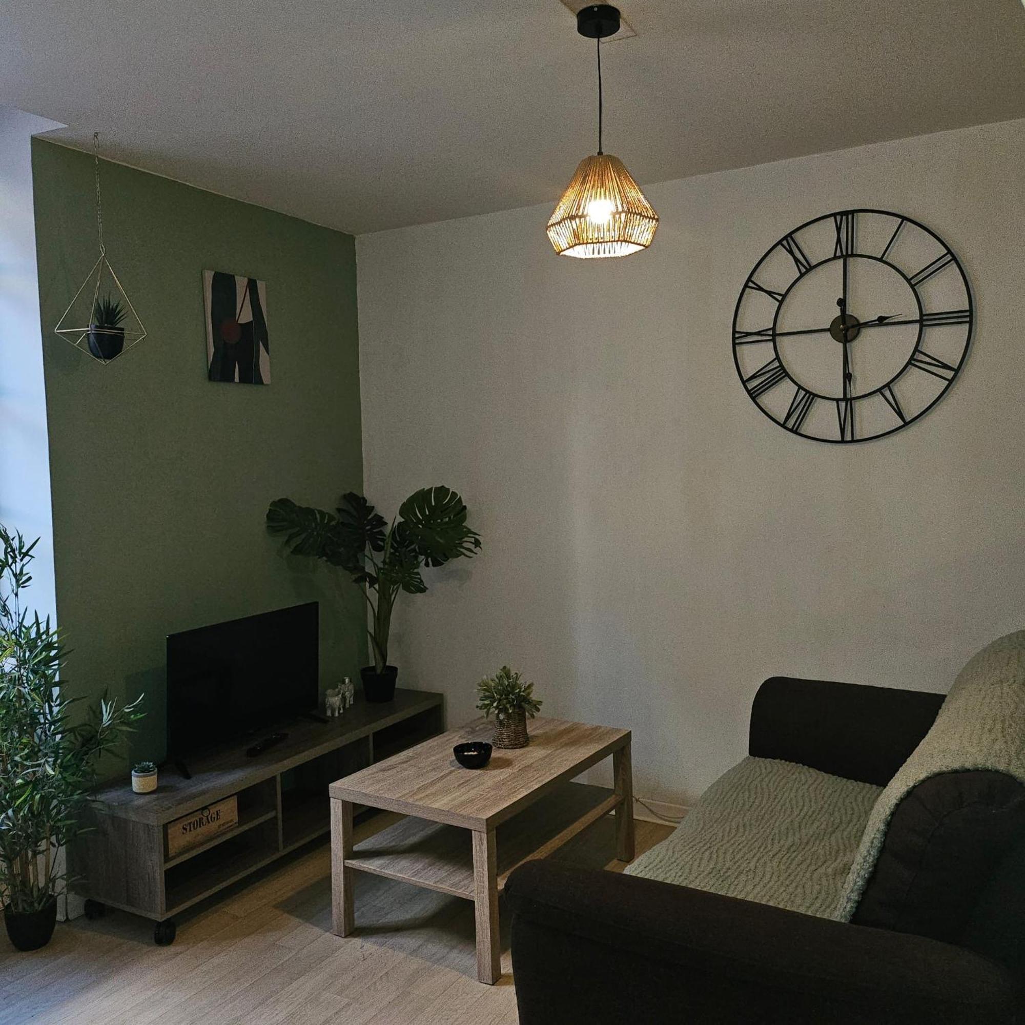 קרקסון 49 Studio Centre-Ville Box A Bagages Gratuits מראה חיצוני תמונה